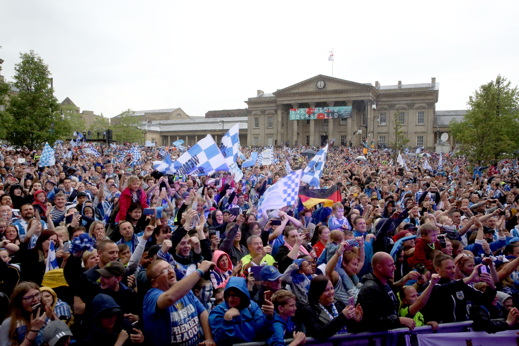 video fallback image